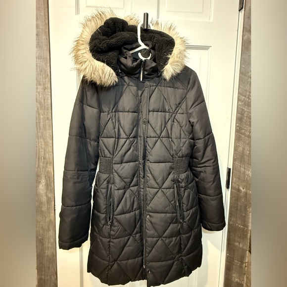 Esprit Women’s Black puffer down Long jacket size M Brown faux fur - Picture 1 of 5